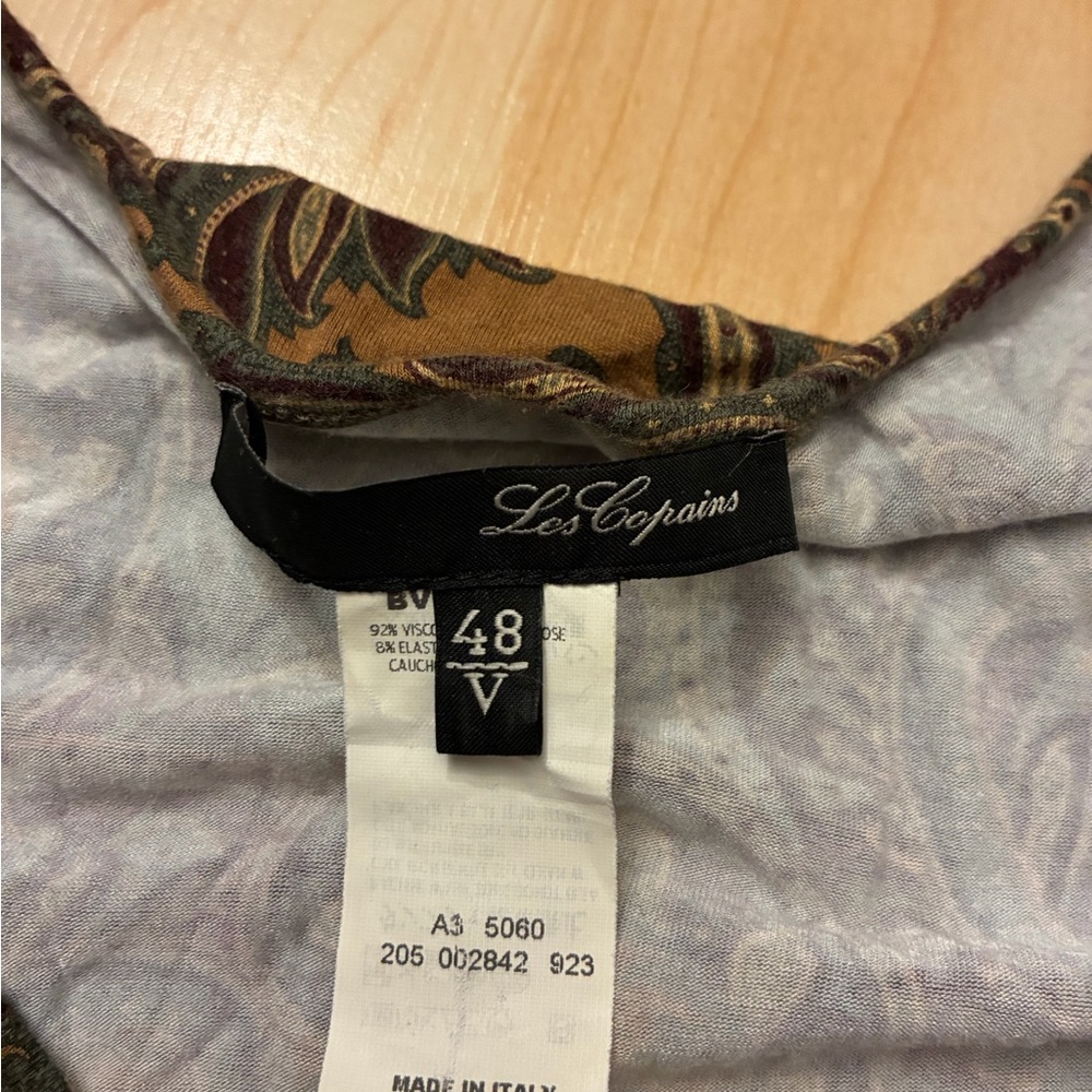 Les Copains Paisley Long-Sleeve V neck Slim Fit Top in Brown - Picture 10 of 12